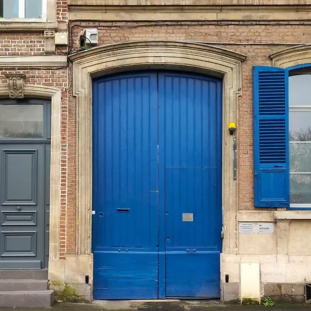 Апартаменты Le Jules Verne - Cour Et Parking Prive Амьен