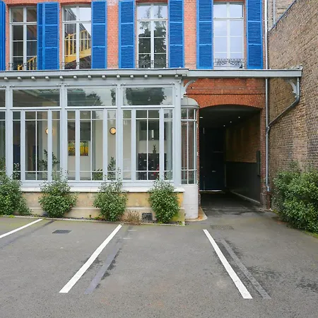 Апартаменты Le Jules Verne - Cour Et Parking Prive Амьен
